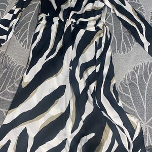 Elegant Zebra Print Maxi Dress